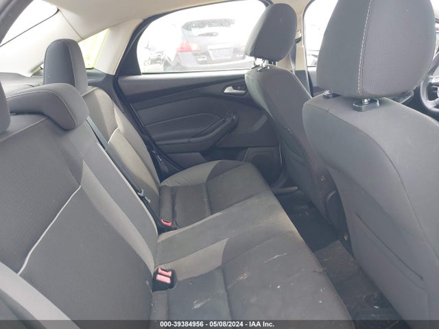 Ford FOCUS SE 2014 1FADP3F22EL324425 Image 8