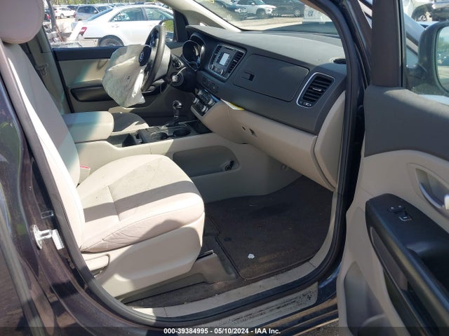 KIA SEDONA LX 2017 KNDMB5C1XH6226858 Image 5