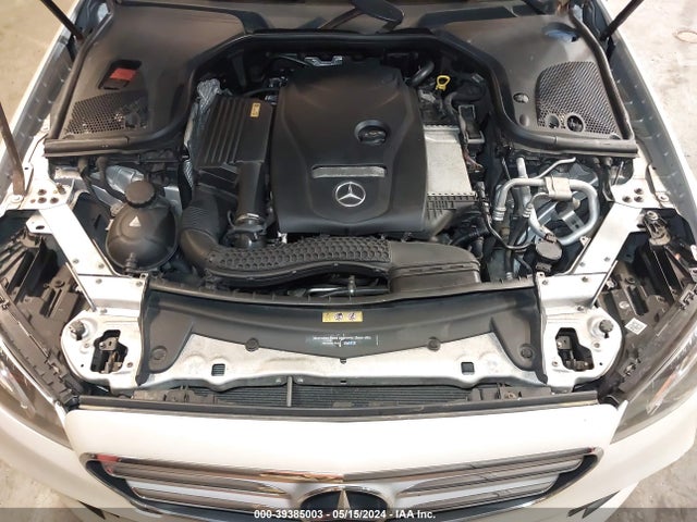 WDDZF4KB0HA027299 Mercedes-Benz E 300 4matic