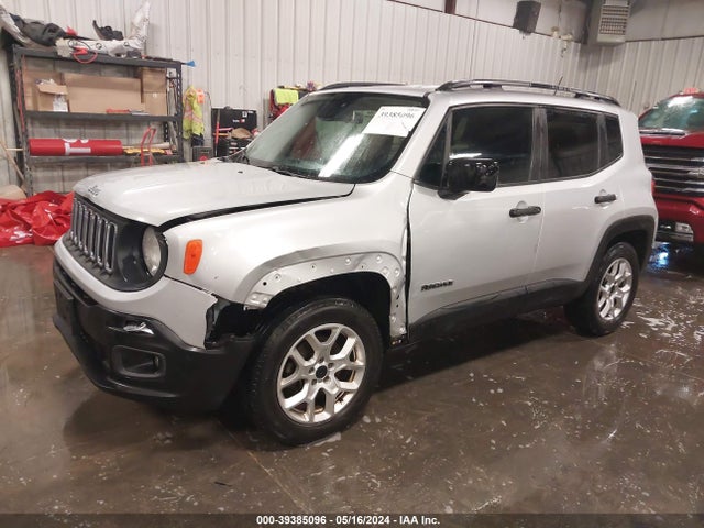 ZACCJBBT7FPC16704 Jeep Renegade Latitude
