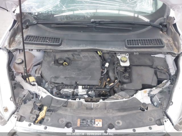 1FMCU9GD3HUA94454 Ford ESCAPE SE