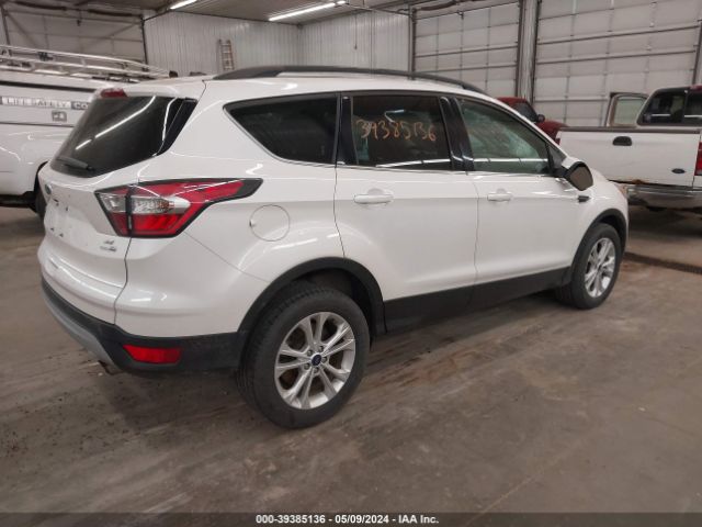1FMCU9GD3HUA94454 Ford ESCAPE SE