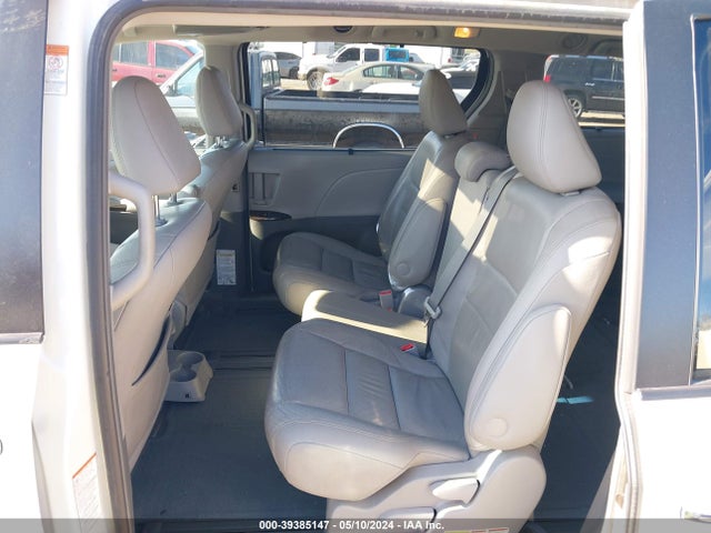 Toyota Sienna Xle 8 Passenger 2016 5TDYK3DC2GS753667 Image 8