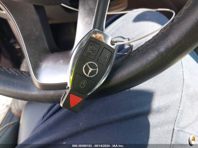 WDDSJ4GB1KN723968 Mercedes-Benz CLA 250 4MATIC