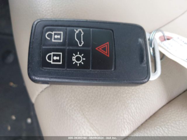 LYV402HM7HB195663 Volvo S60 Inscription T5 Platinum