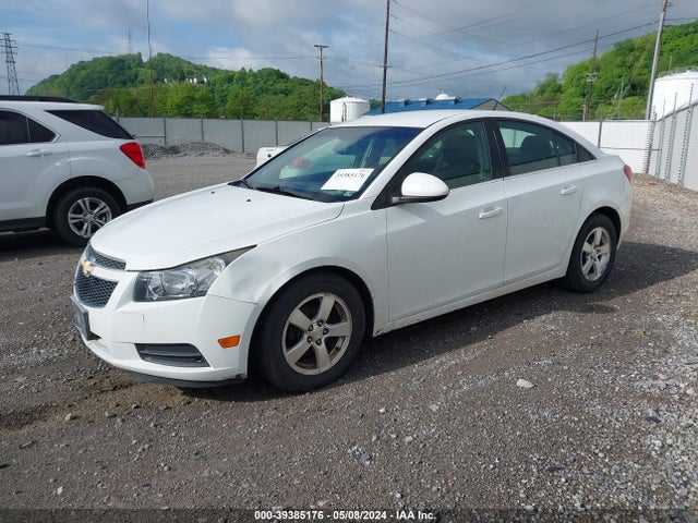 Chevrolet Cruze 1lt Auto 2014 1G1PC5SB3E7105625 Image 2