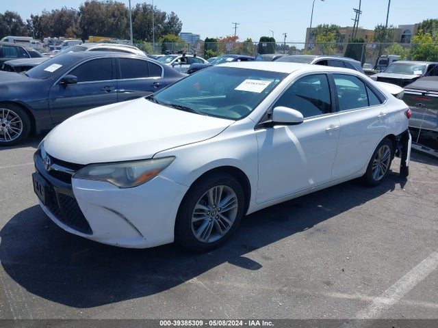 Toyota CAMRY SE 2015 4T1BF1FKXFU043134 Image 2