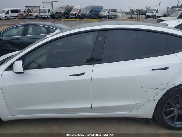Tesla Model 3 Long Range Dual Motor All-wheel Drive 2022 5YJ3E1EB8NF340925 Image 14