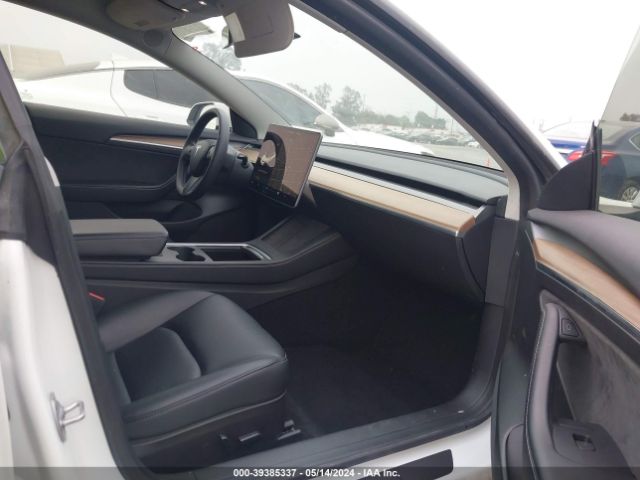 2022 TESLA MODEL 3 5YJ3E1EB8NF340925 Photo 4