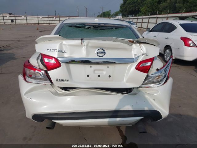 1N4BL3AP5HC241923 Nissan Altima 3.5 Sl