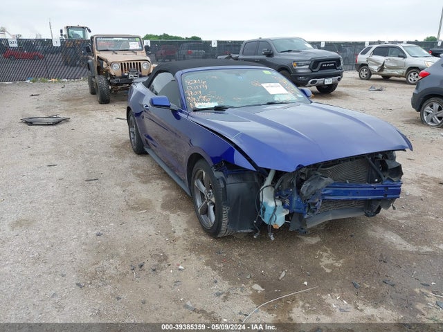 2016 1FATP8EM5G5220496 main image