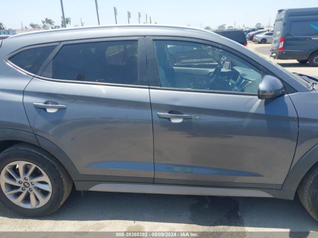 KM8J33A40JU678428 Hyundai TUCSON SEL