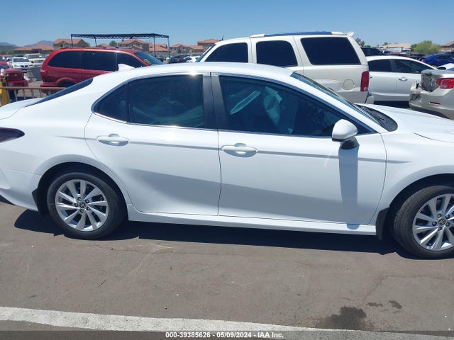 Toyota CAMRY LE 2024 4T1C11AK4RU853115 Image 13