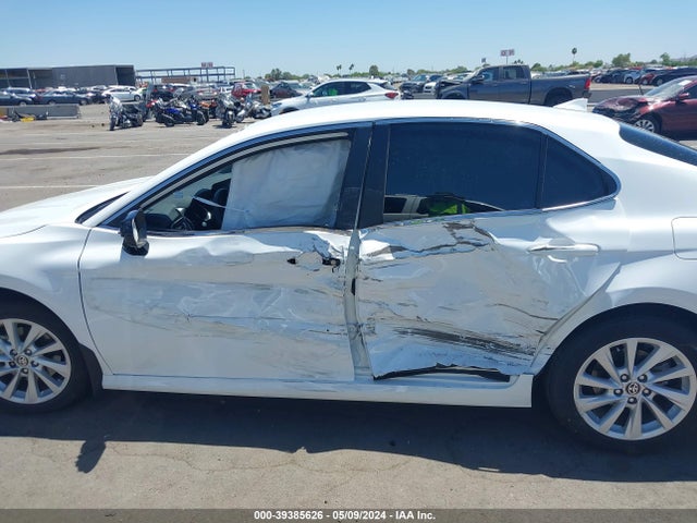 Toyota CAMRY LE 2024 4T1C11AK4RU853115 Image 14