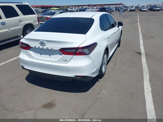 Toyota CAMRY LE 2024 4T1C11AK4RU853115 Image 4