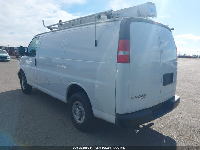 Chevrolet Express 2500 Work Van 2016 1GCWGAFF7G1263680 Image 3