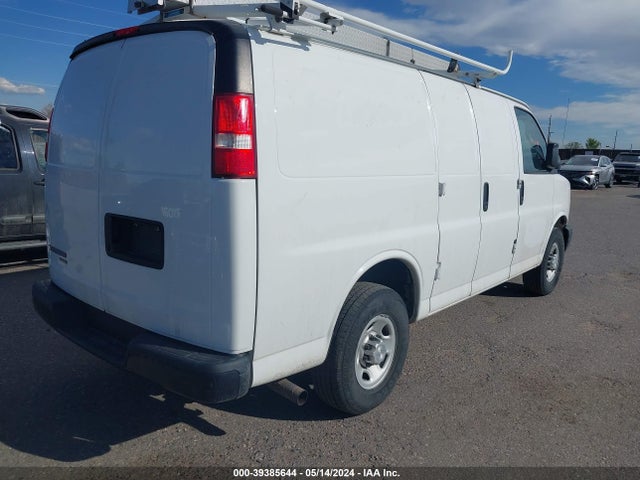 Chevrolet Express 2500 Work Van 2016 1GCWGAFF7G1263680 Image 4