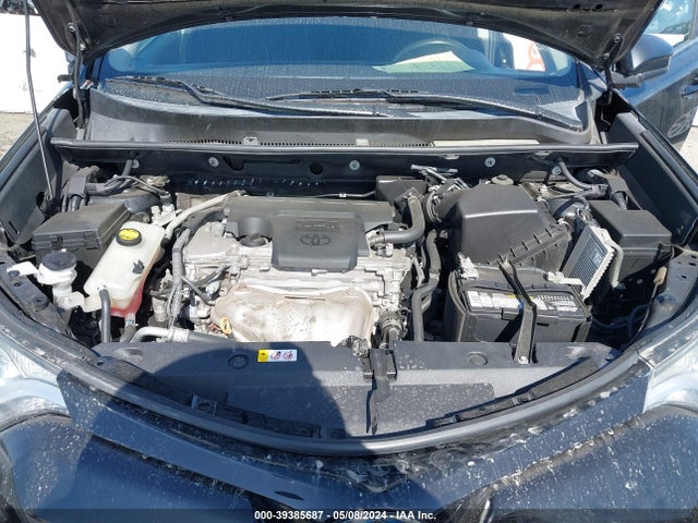 Toyota RAV4 LE 2017 2T3BFREV8HW584798 Image 10