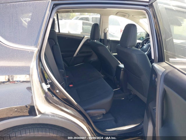 Toyota RAV4 LE 2017 2T3BFREV8HW584798 Image 8