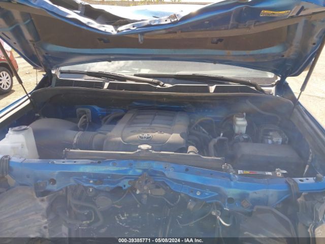 5TFDW5F11JX711891 Toyota Tundra Sr5 5.7l V8