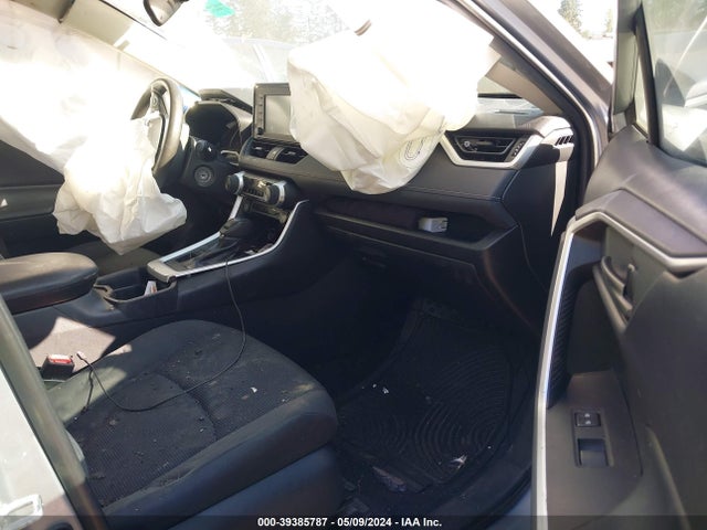 Toyota RAV4 LE 2019 2T3F1RFVXKW007678 Image 5