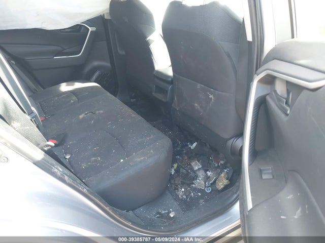 Toyota RAV4 LE 2019 2T3F1RFVXKW007678 Image 8
