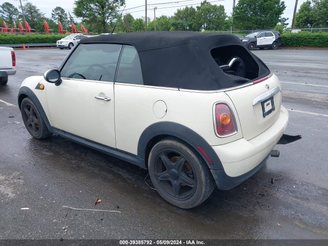 2009 MINI COOPER WMWMR33549TU96607 Photo 2