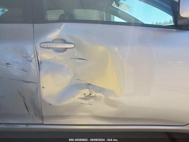2011 Toyota Corolla Le მანქანა იყიდება აუქციონზე, vin: 2T1BU4EE6BC538266, აუქციონის ნომერი: 39385802