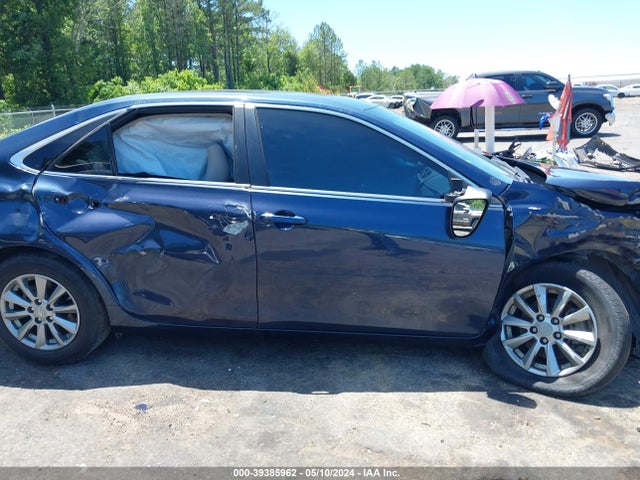 Toyota CAMRY LE 2015 4T4BF1FK1FR514772 Image 14