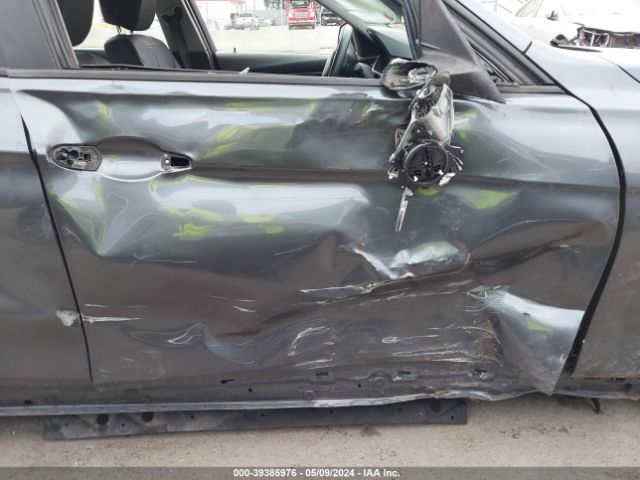 WBA8E1G56JNU91039 BMW 320i