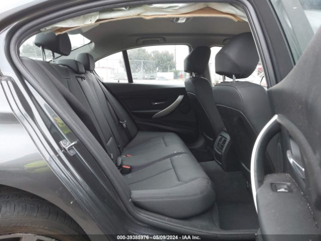 WBA8E1G56JNU91039 BMW 320i