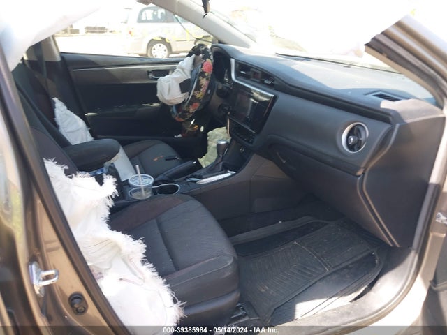 Toyota COROLLA LE 2018 5YFBURHEXJP752555 Image 5