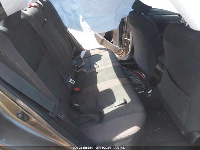 Toyota COROLLA LE 2018 5YFBURHEXJP752555 Image 8