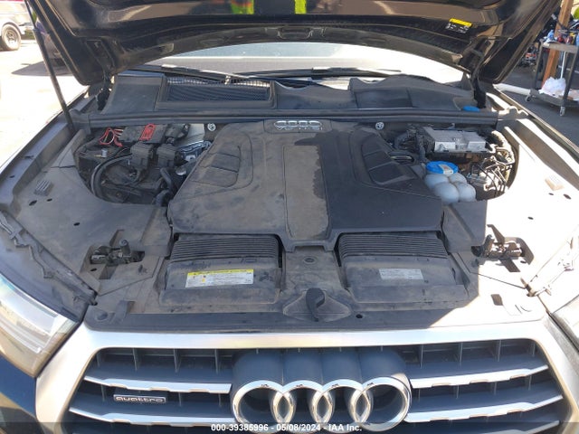 Audi Q7 3.0t Premium 2017 WA1LAAF71HD033981 Image 10