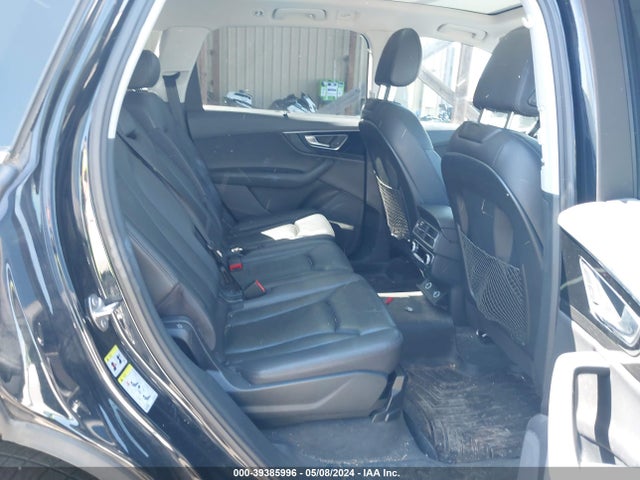 Audi Q7 3.0t Premium 2017 WA1LAAF71HD033981 Image 8