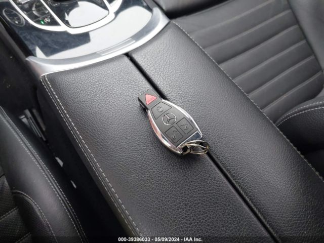 WDDWJ4JB3HF383672 Mercedes-Benz C 300