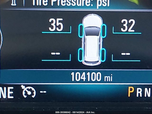 LRBFX1SA7JD009210 Buick Envision Essence