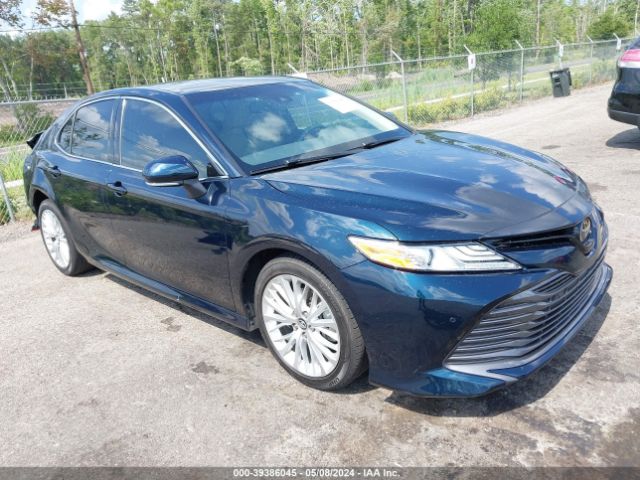 Auction sale of the 2018 Toyota Camry Xle, vin: 4T1B11HK0JU504488, lot number: 39386045