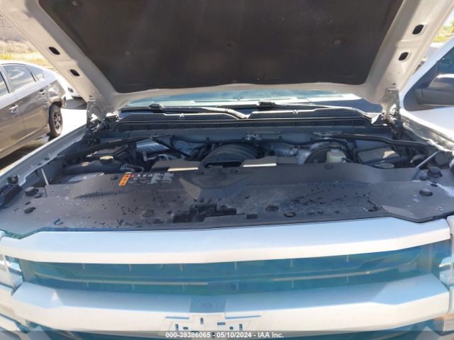 1GCVKREC2JZ199153 Chevrolet Silverado 1500 2lt