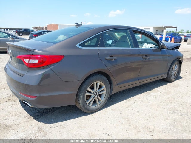 Hyundai Sonata 2017 5NPE24AF3HH568008 Image 4