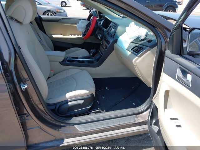 Hyundai Sonata 2017 5NPE24AF3HH568008 Image 5