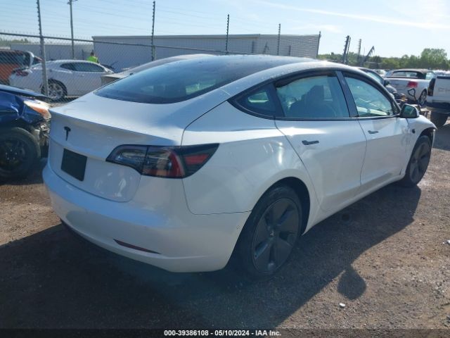 5YJ3E1EAXMF876975 Tesla Model 3 Standard Range Plus Rear-wheel Drive
