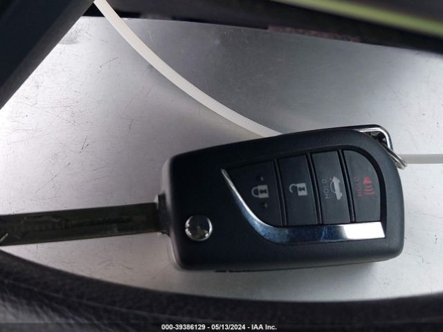 4T1C11AK2RU248641 Toyota CAMRY LE