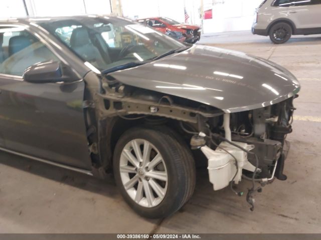 4T1BF1FK9EU376827 Toyota CAMRY XLE