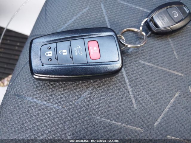4T3RWRFV1MU028307 Toyota Rav4 Xle Hybrid