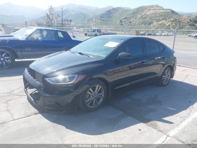 Hyundai Elantra Value Edition 2018 5NPD84LF8JH219679 Image 2