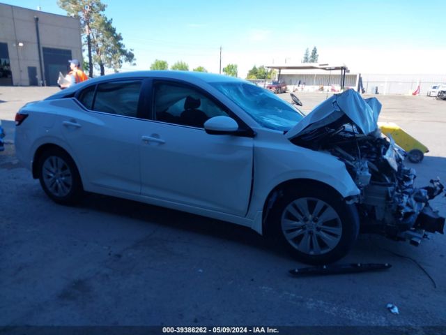 3N1AB8BV8NY240239 Nissan Sentra S Xtronic Cvt