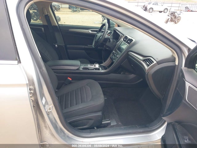 Ford FUSION SE 2020 3FA6P0HD4LR111089 Image 5