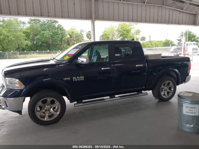 RAM 1500 Laramie  4x4 5'7 Box 2018 1C6RR7NT2JS108416 Image 14