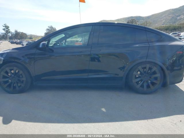 7SAXCBE66NF339386 Tesla Model X Plaid Tri Motor All-wheel Drive